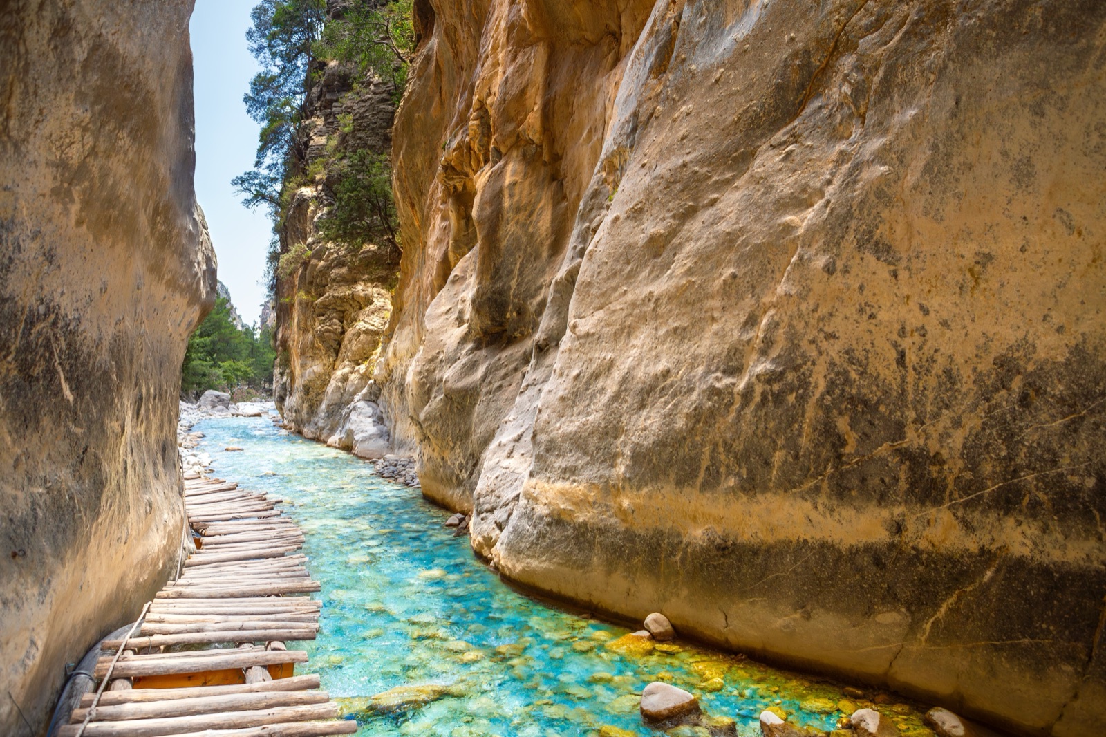 The trail through Samaria Gorge National Park